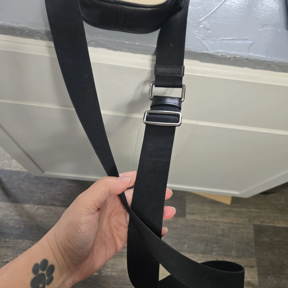 Coach Men's Black and Cream Crossbody Bag - Picture 5 of 5